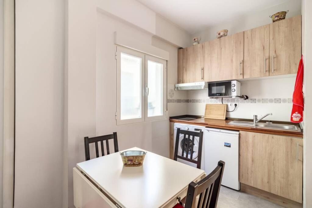 Lovely Apartment In The Centre Wifi Granada Exterior foto